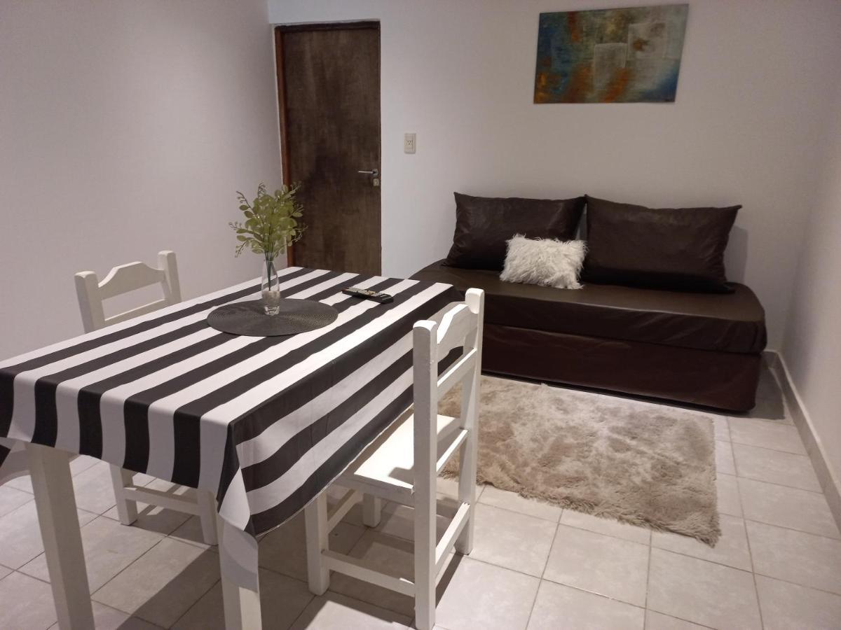 Ayres Del Rio Apartment ฟอร์โมซา ภายนอก รูปภาพ